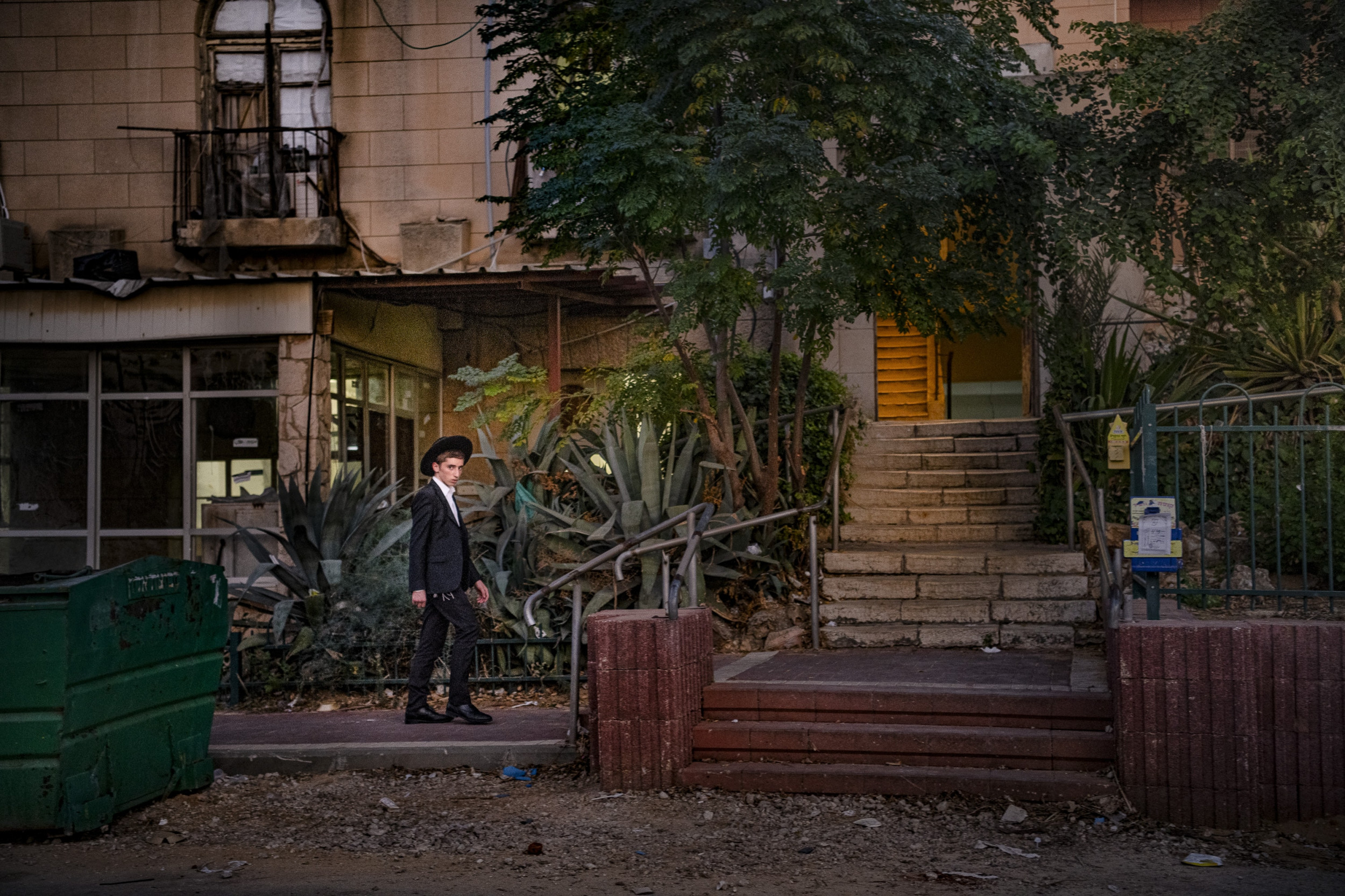 Tel Aviv - A portrait of a city 33 by Jan Windszus