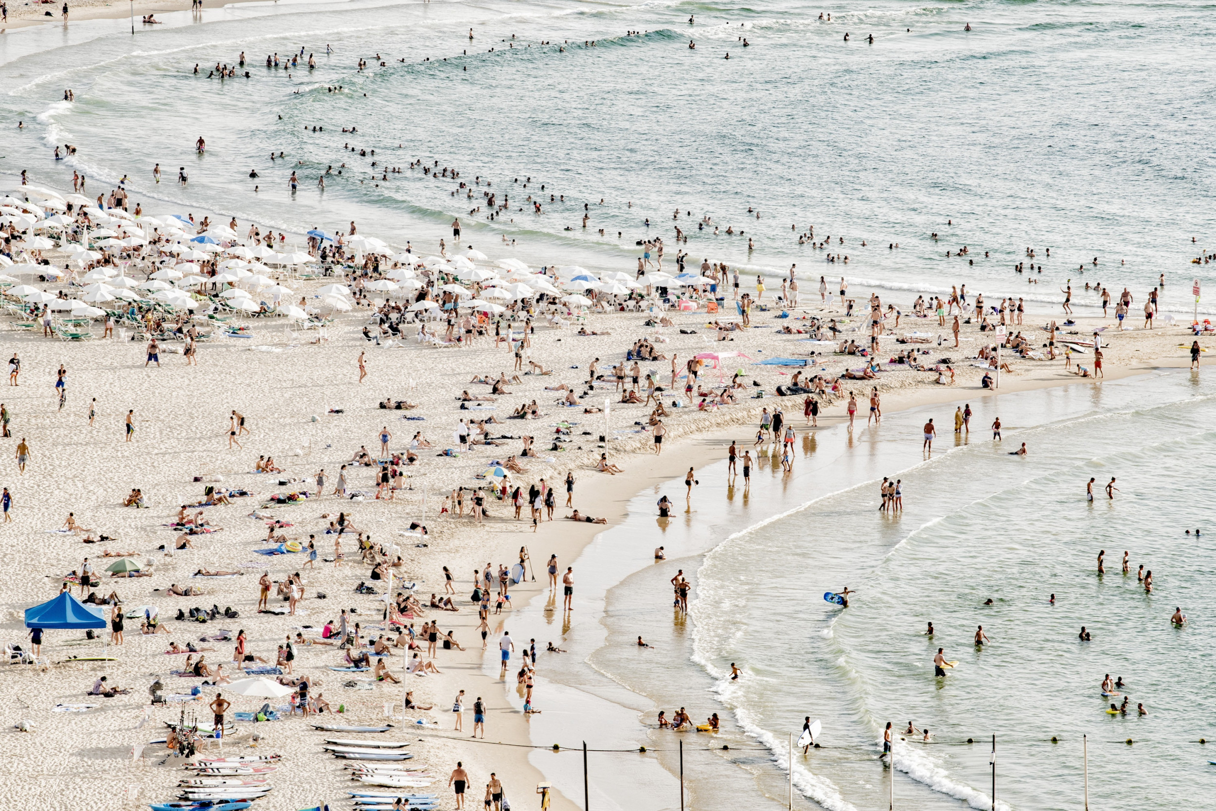 Tel Aviv - A portrait of a city 45 by Jan Windszus