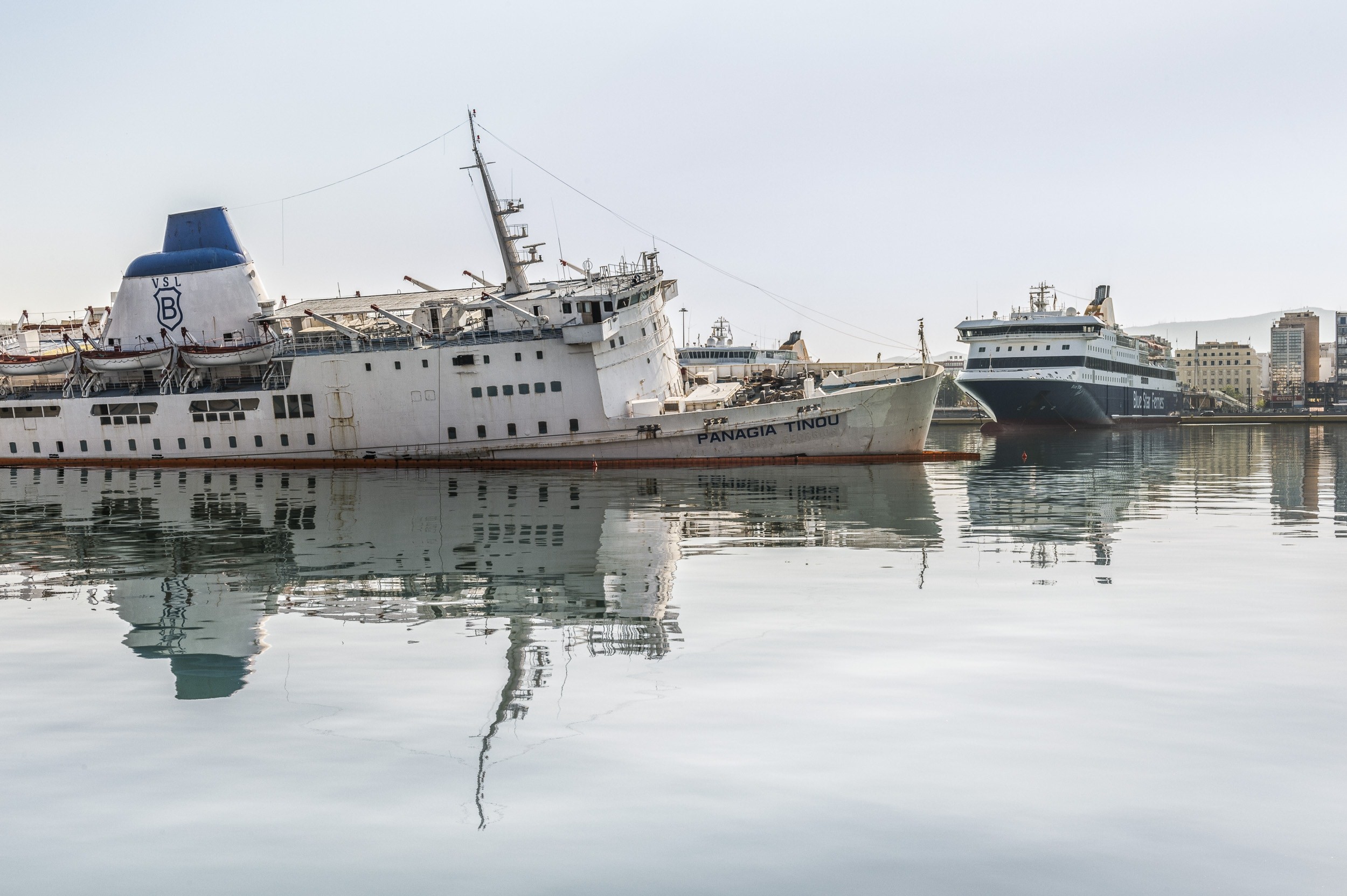 Greece - A portrait 23 by Jan Windszus